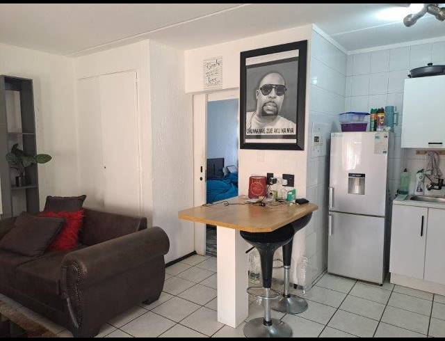 1 BEDROOM TOWNHOUSE FOR SALE IN BRUMA